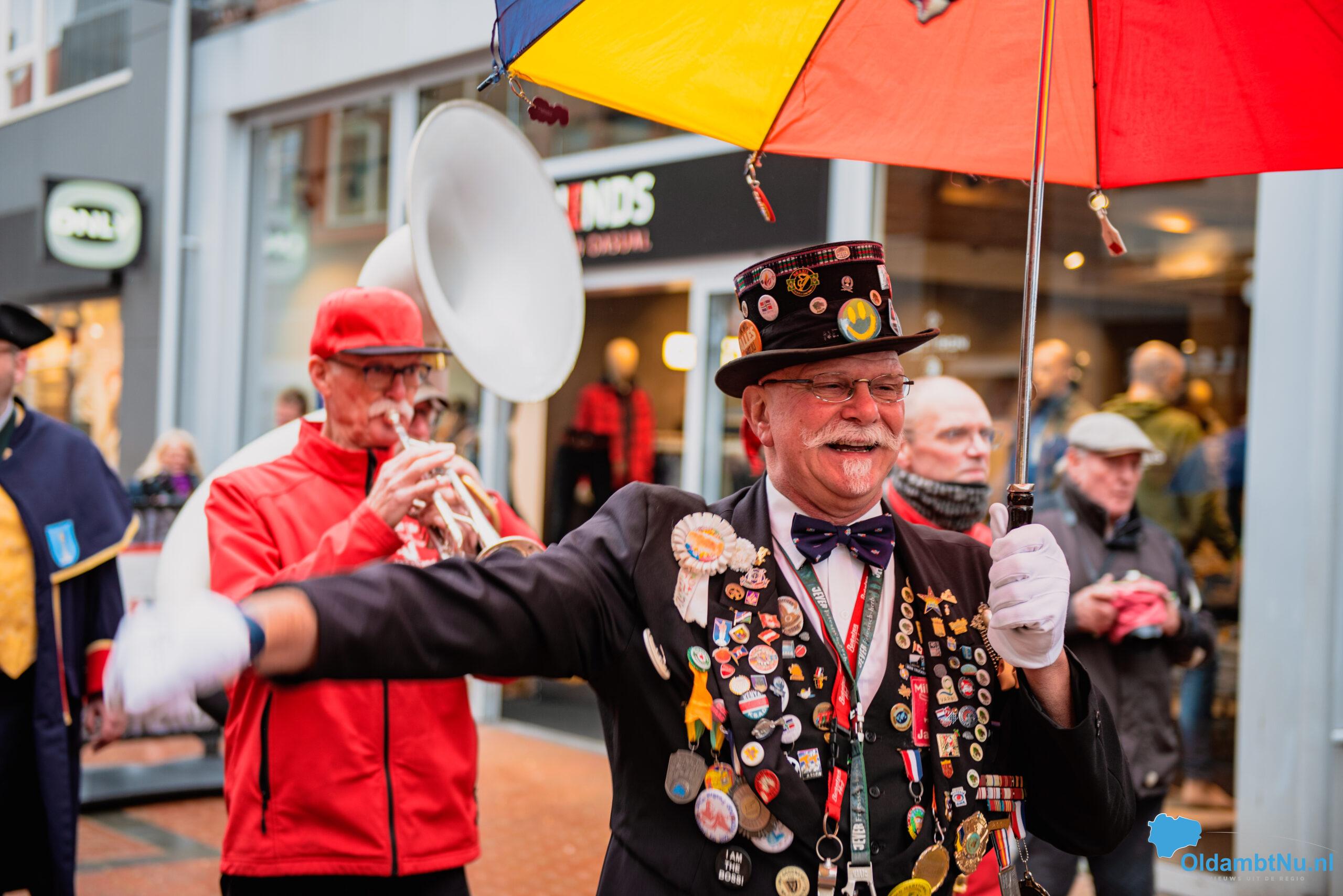 Adrillen 2024: Voor het eerst in jaren weer met Hobbymarkt en feesttent op Marktplein - OldambtNu.nl