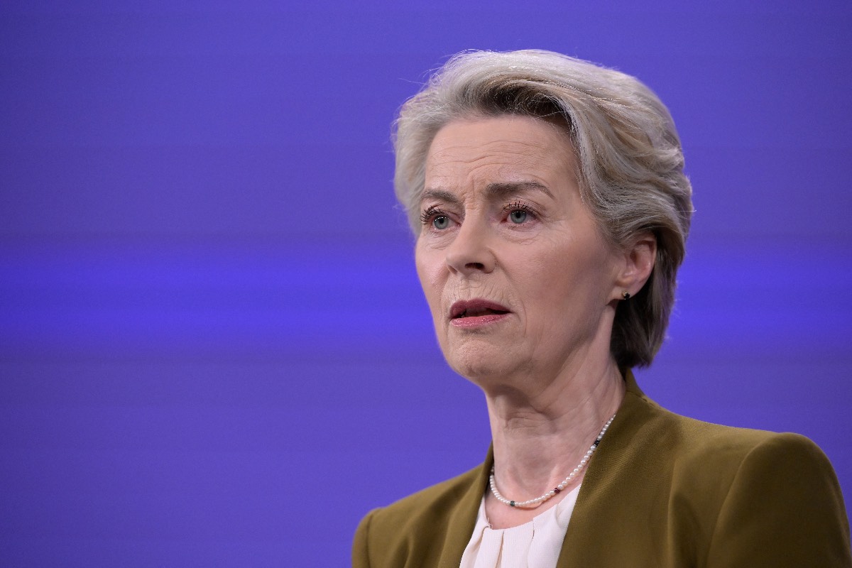 Von der Leyen in het nauw: wordt haar Europese partij straks vervolgd voor corruptie? - NieuwRechts.nl