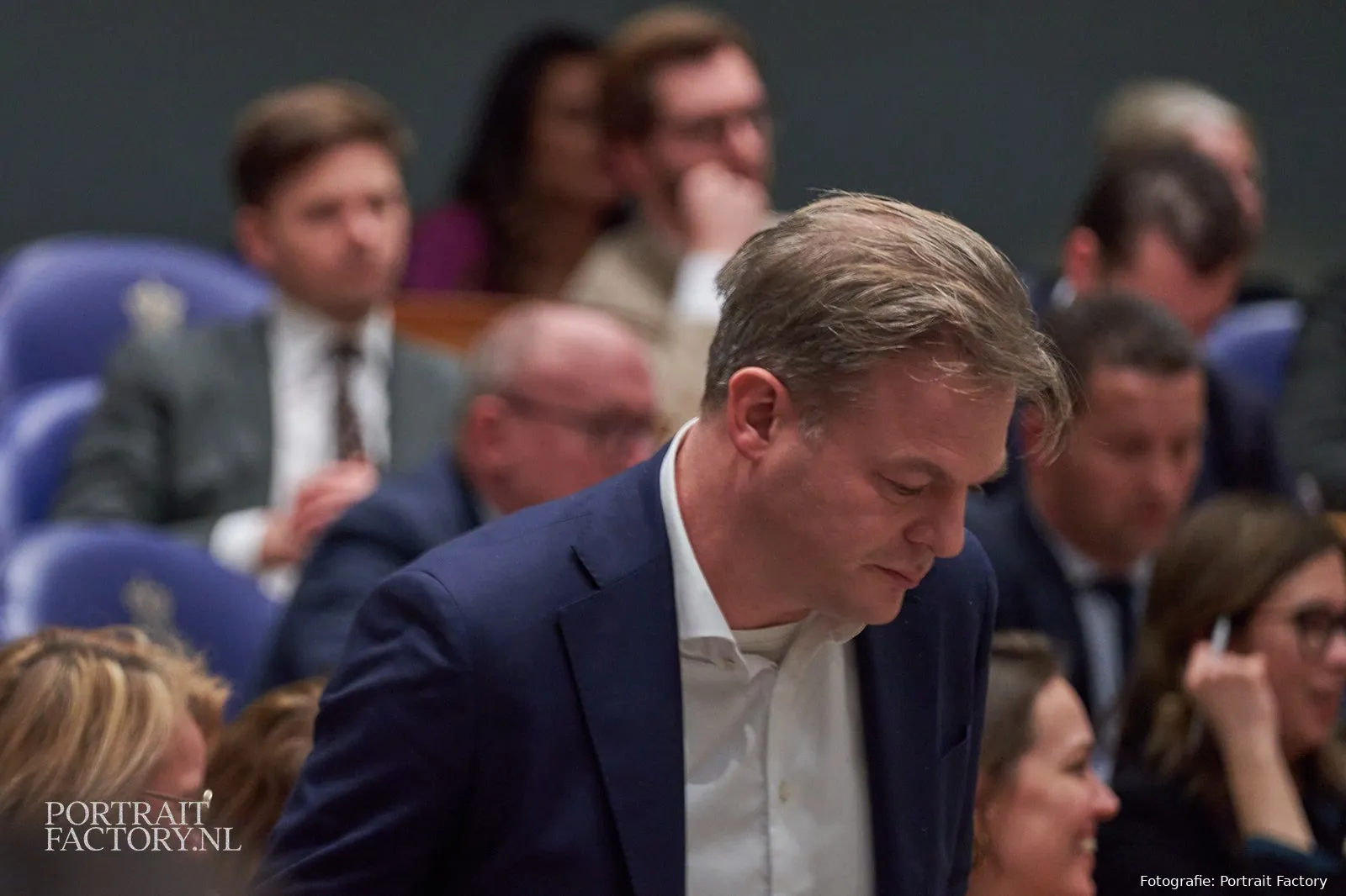 Peilingen! PVV blijft veruit de grootste: massale leegloop bij NSC – groei voor FVD!