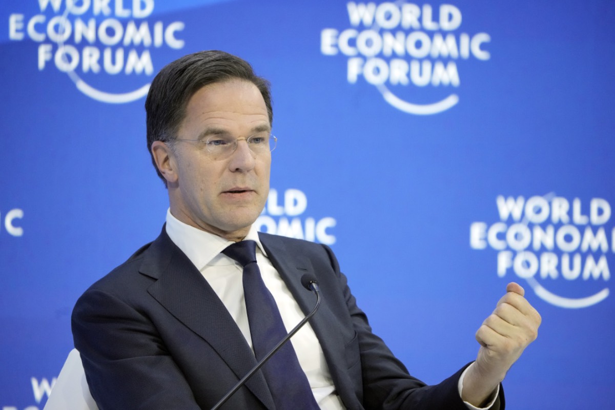 Rechtszaken tegen Rutte gaan door zonder crowdfunding - NieuwRechts.nl